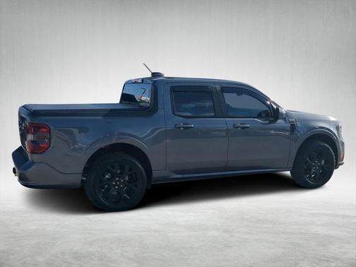 2025 Ford Maverick Lobo Standard