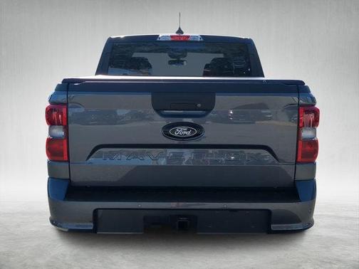 2025 Ford Maverick Lobo Standard