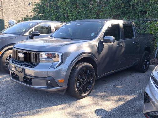 2025 Ford Maverick Lobo Standard