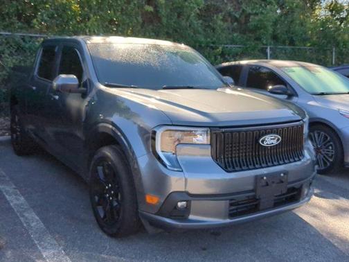 2025 Ford Maverick Lobo Standard