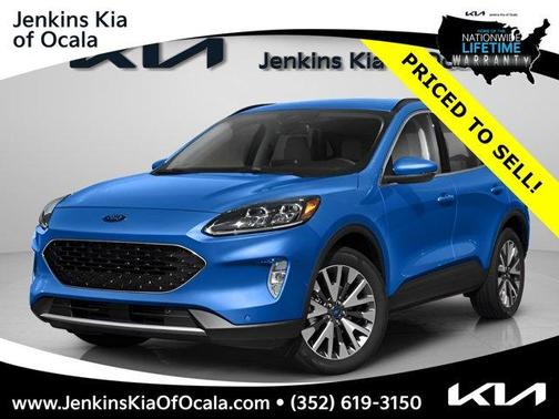 2020 Ford Escape Titanium Hybrid