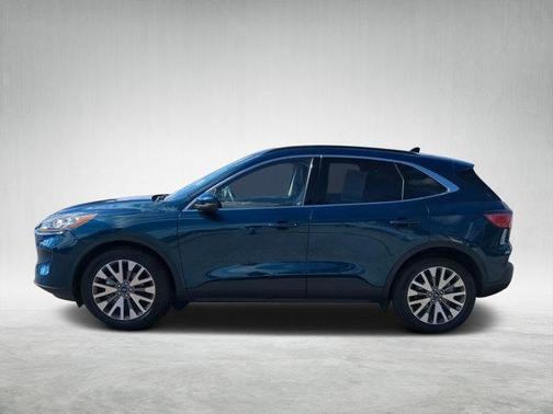 2020 Ford Escape Titanium Hybrid