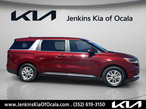Flare Red 2024 Kia Carnival LX