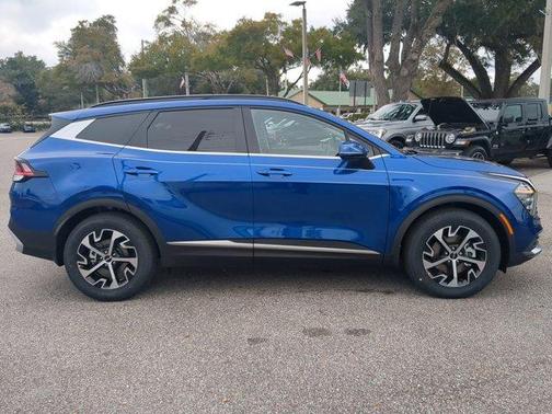 2025 Kia Sportage EX