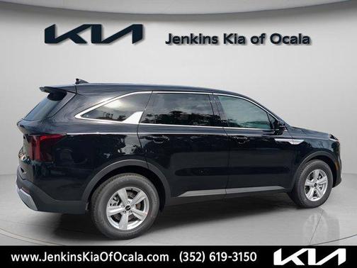 2026 Kia Sorento LX