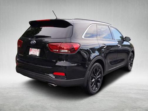 2020 Kia Sorento S