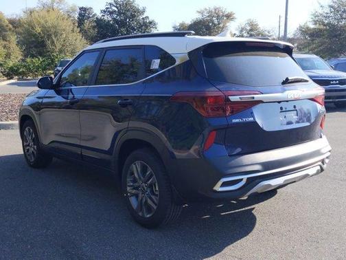 2022 Kia Seltos S
