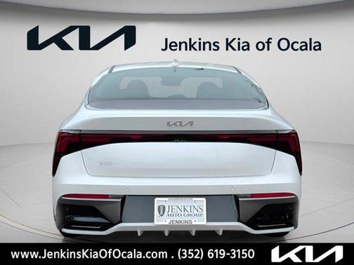 Snow White Pearl 2026 Kia K5 LXS