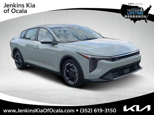2025 Kia K4 EX