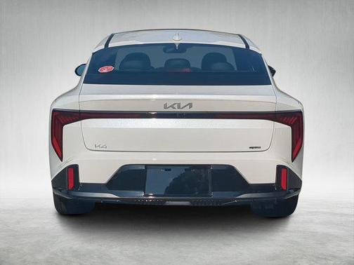2025 Kia K4 GT-Line Turbo