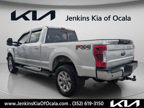 Ingot Silver 2019 Ford F-250 Lariat