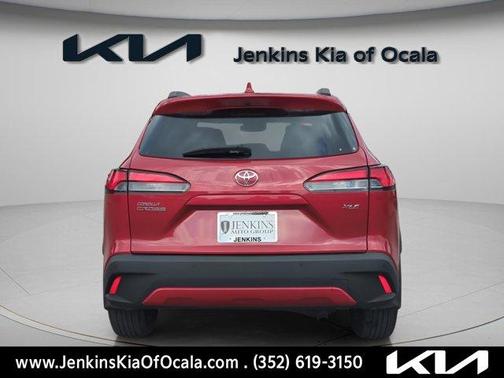 2023 Toyota Corolla Cross XLE