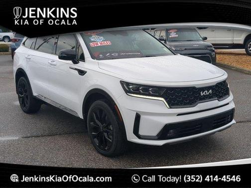 2023 Kia Sorento SX