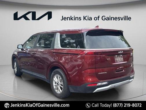 Flare Red 2024 Kia Carnival LX