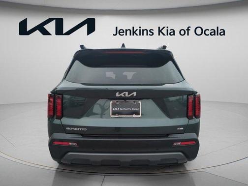 2023 Kia Sorento X-Line S