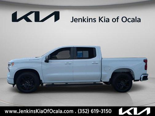 Summit White 2025 Chevrolet Silverado 1500 RST