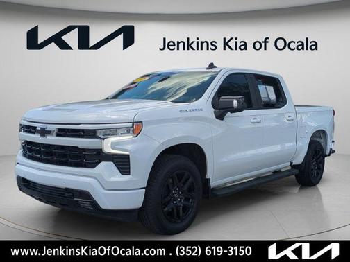 Summit White 2025 Chevrolet Silverado 1500 RST