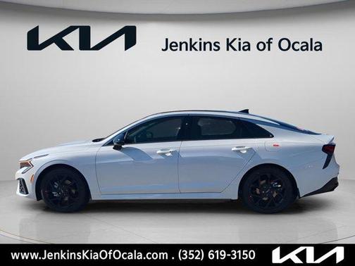 Snow White Pearl 2026 Kia K5 GT-Line