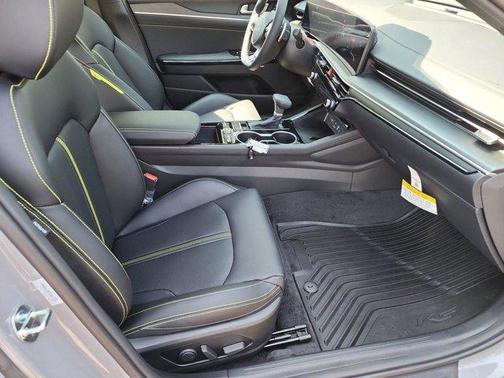 Wolf Gray 2026 Kia K5 GT