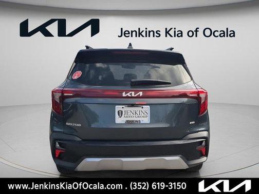 Gravity Gray 2026 Kia Seltos EX