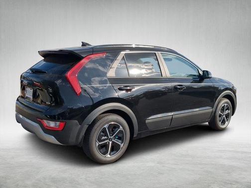 2025 Kia Niro EX