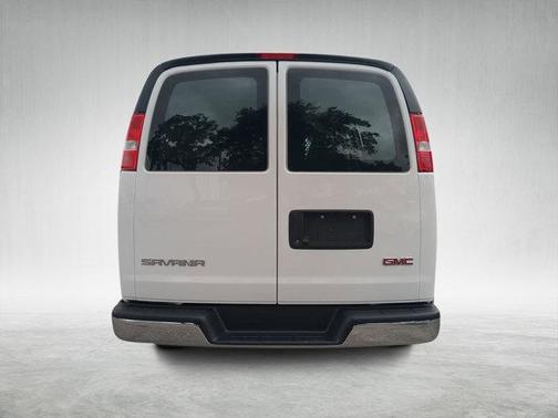 2024 GMC Savana 2500 Work Van