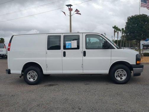 2024 GMC Savana 2500 Work Van