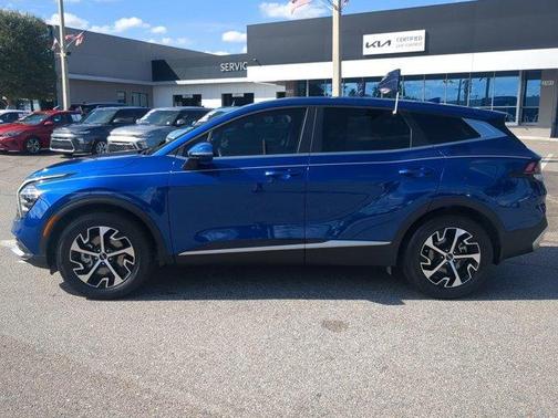 2024 Kia Sportage EX