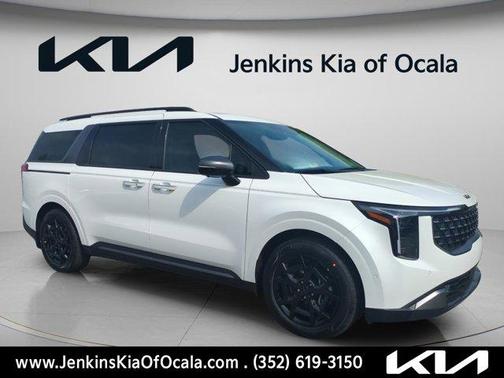 Snow White Pearl 2026 Kia Carnival SX