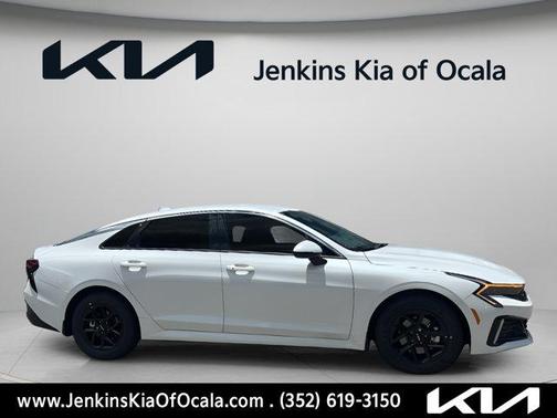 Snow White Pearl 2026 Kia K5 LXS