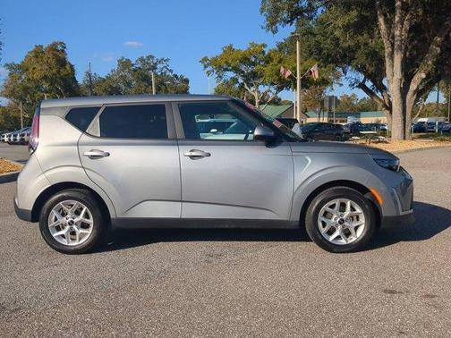 2024 Kia Soul S