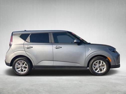 2024 Kia Soul S