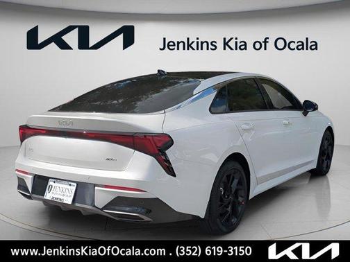 Snow White Pearl 2026 Kia K5 GT-Line