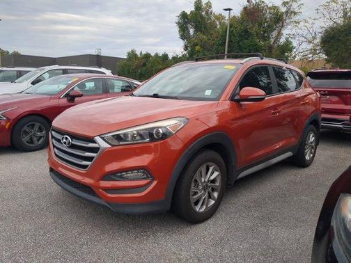 2017 Hyundai TUCSON SE Plus