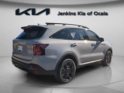 2025 Kia Sorento SX