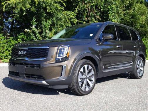 Dark Moss 2022 Kia Telluride EX