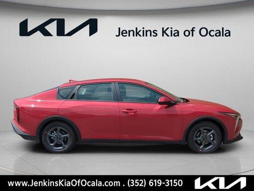 Currant Red 2026 Kia K4 LXS