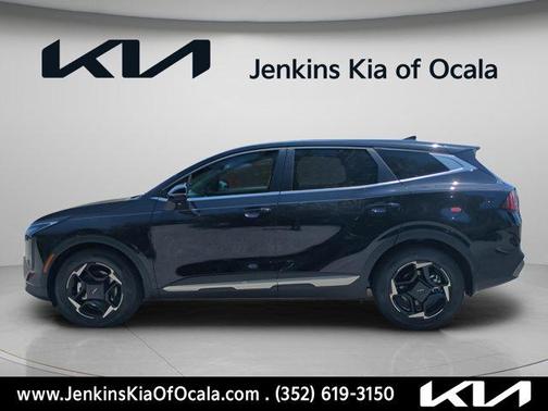 Ebony Black 2026 Kia Sportage EX