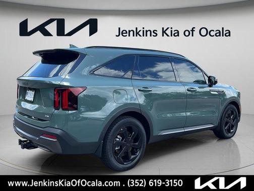 Green 2026 Kia Sorento Plug-In Hybrid X-LINE SX PRESTIGE