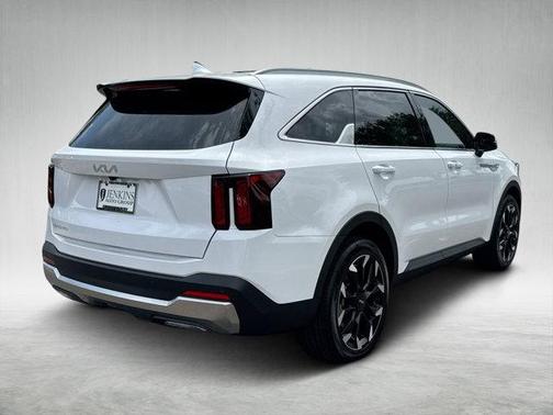 2025 Kia Sorento EX