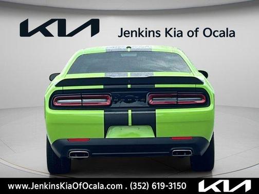 Sublime Clearcoat Metallic 2023 Dodge Challenger SXT