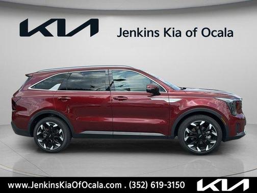 Red 2024 Kia Sorento SX