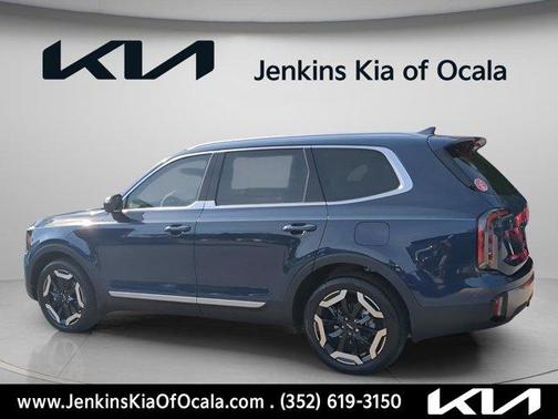 Midnight Black 2025 Kia Telluride EX