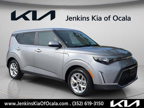 Steel Gray 2023 Kia Soul LX