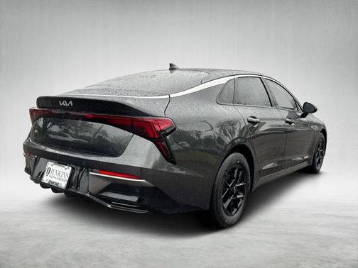 2025 Kia K5 LXS
