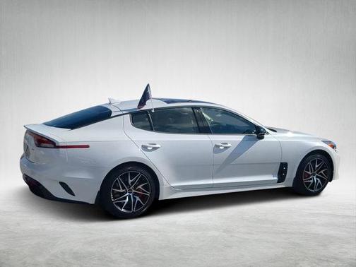 2023 Kia Stinger GT-Line