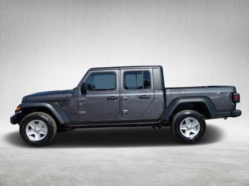 2023 Jeep Gladiator Sport