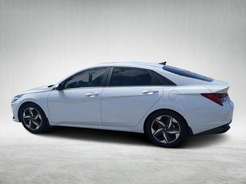 2023 Hyundai ELANTRA HEV Limited