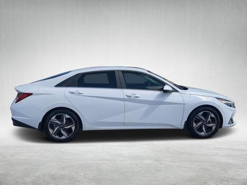 2023 Hyundai ELANTRA HEV Limited