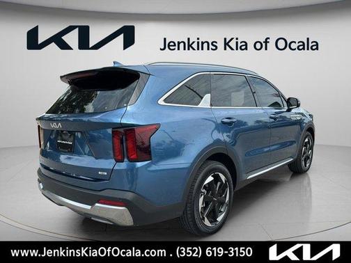 Mineral Blue 2025 Kia Sorento Hybrid EX
